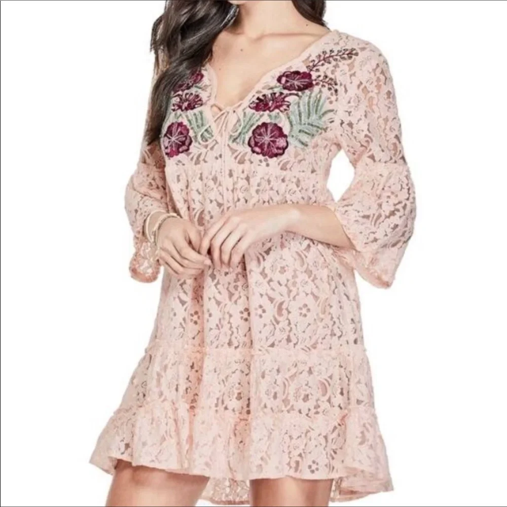 Guess Bell Sleeve Floral Lace Mini Dress - Picture 2 of 10